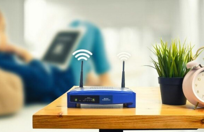 Cara Menguatkan Sinyal WiF, sering mengalami koneksi lambat atau lemot. Tetapi, ada beberapa cara untuk mencegah koneksi Wi-Fi ngelag.