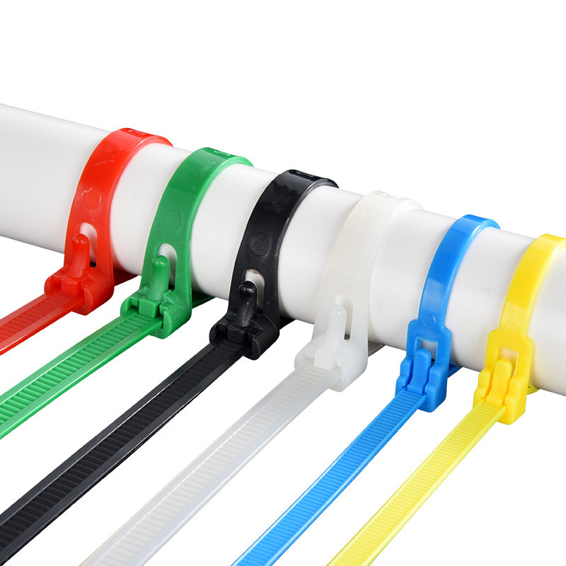 Manfaat Kabel Ties Sebagai pengikat kabel-kabel elektronik