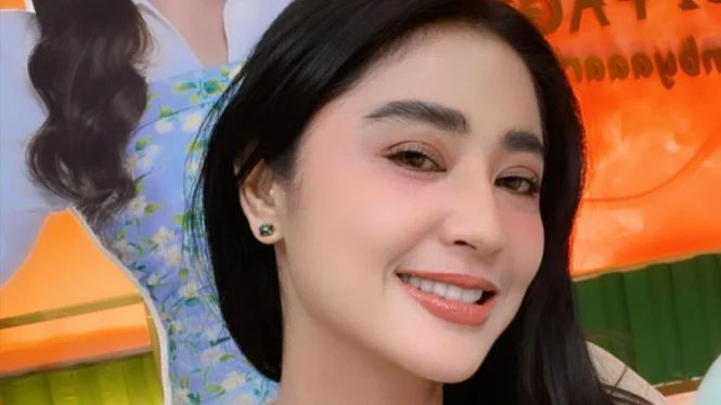 Dewi Perssik Tegas Akan Laporkan Saipul Jamil Usai Bongkar Aib di Media Sosial