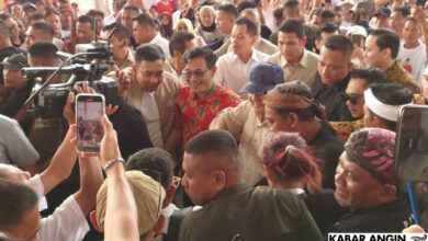 Prabowo dan Budiman Sudjatmiko Disambut Ribuan Relawan PraBu di Semarang